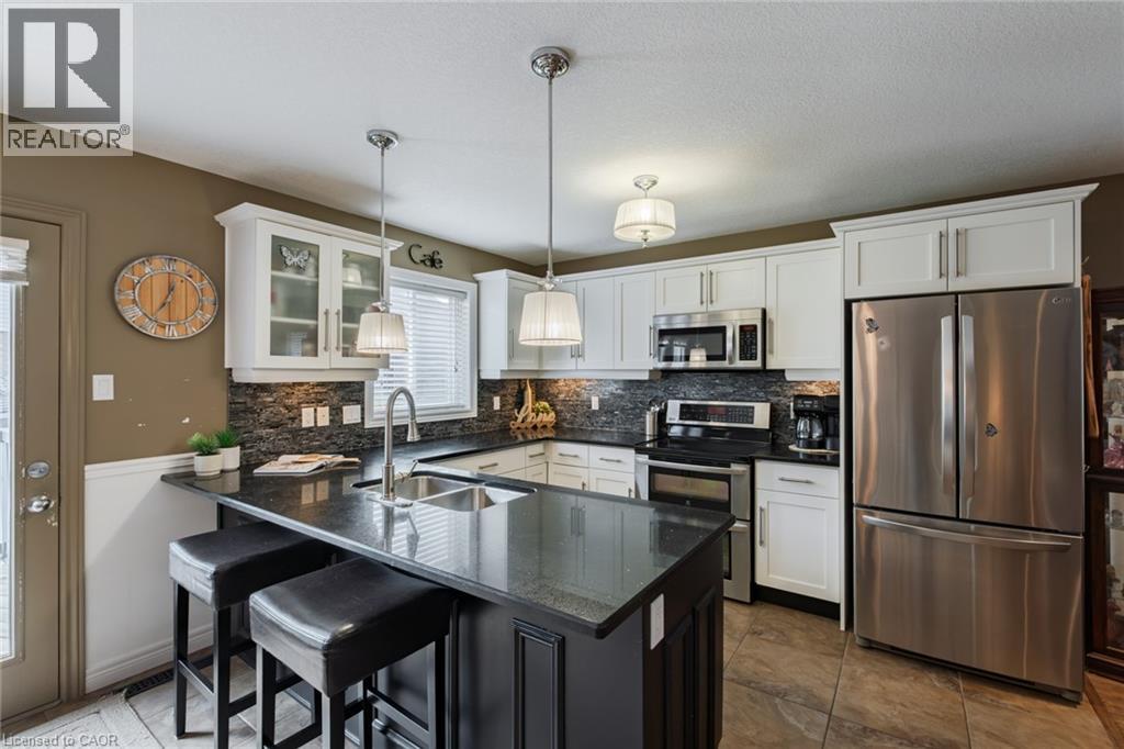 98 Sanders Crescent, Tillsonburg, Ontario  N4G 0B4 - Photo 11 - 40874561