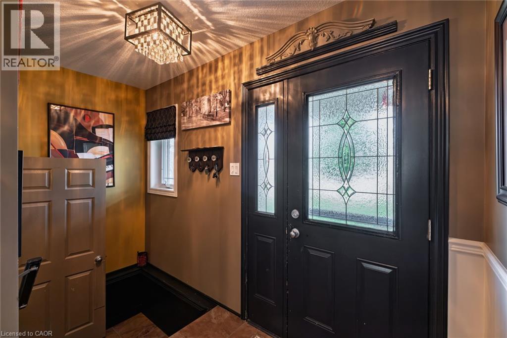 98 Sanders Crescent, Tillsonburg, Ontario  N4G 0B4 - Photo 4 - 40874561