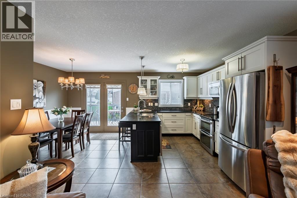 98 Sanders Crescent, Tillsonburg, Ontario  N4G 0B4 - Photo 9 - 40874561