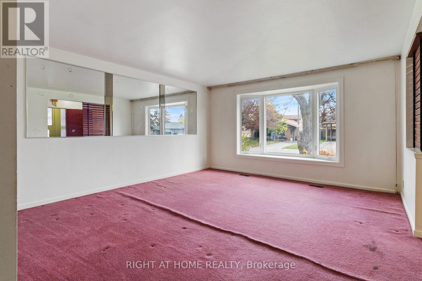 874 Grenoble Boulevard, Pickering, Ontario  L1W 1T8 - Photo 10 - E14126934