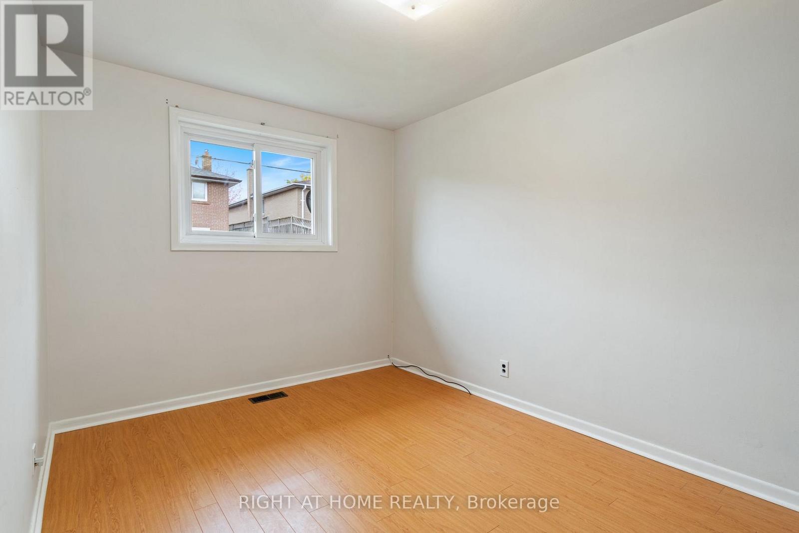 874 Grenoble Boulevard, Pickering, Ontario  L1W 1T8 - Photo 18 - E14126934