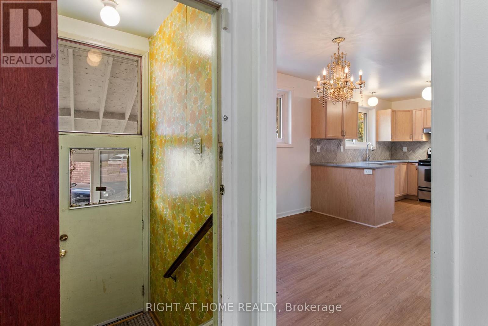 874 Grenoble Boulevard, Pickering, Ontario  L1W 1T8 - Photo 21 - E14126934