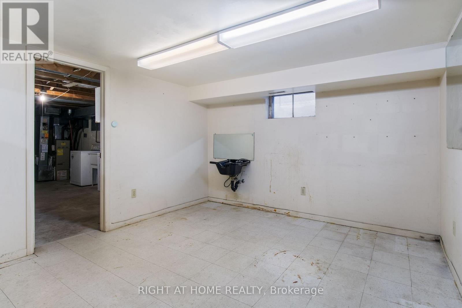 874 Grenoble Boulevard, Pickering, Ontario  L1W 1T8 - Photo 23 - E14126934
