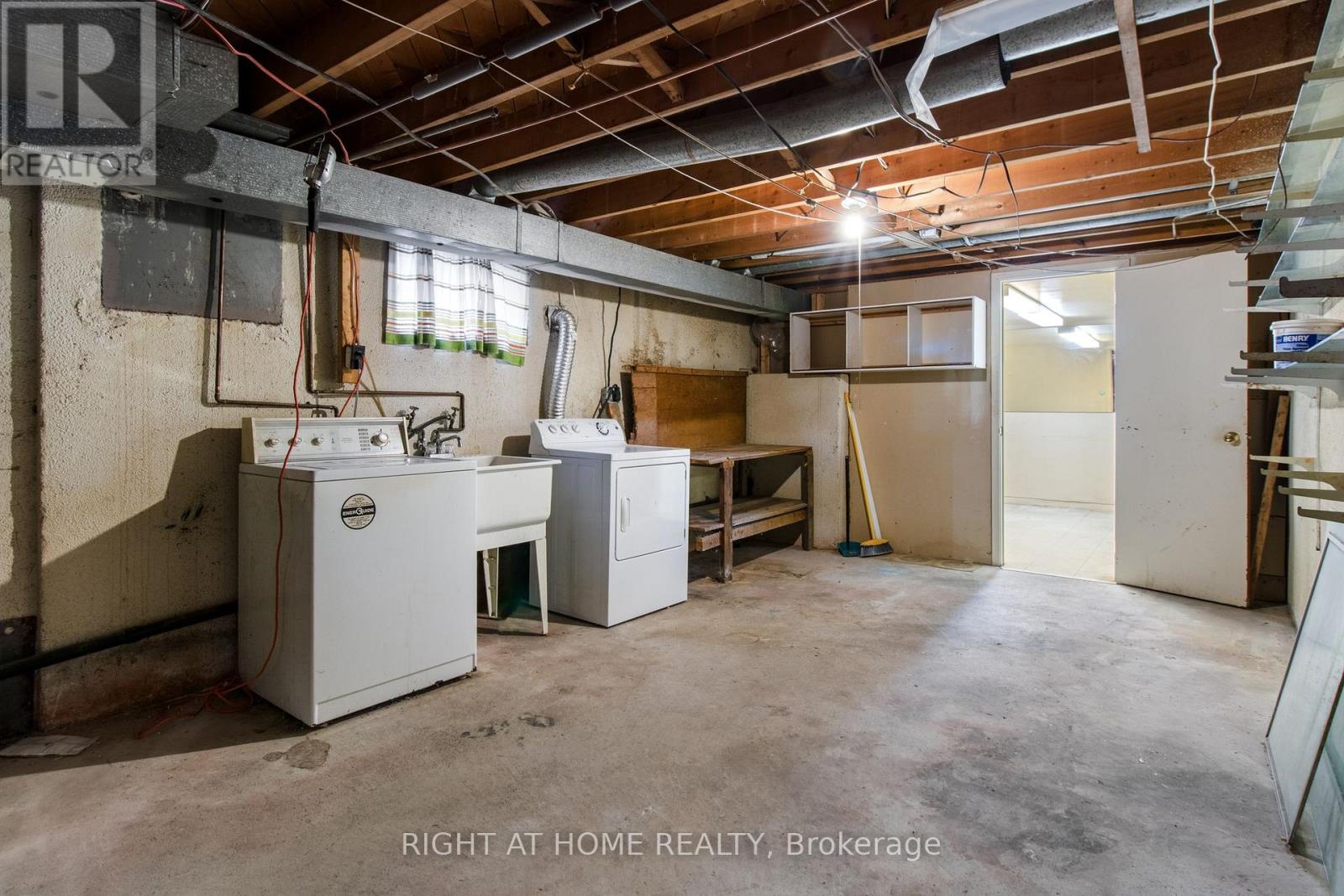 874 Grenoble Boulevard, Pickering, Ontario  L1W 1T8 - Photo 26 - E14126934