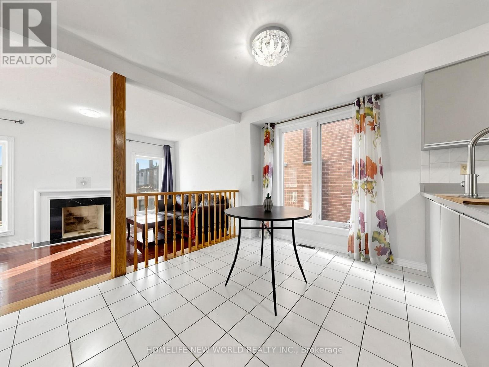 328 Port Royal Trail, Toronto, Ontario  M1V 2L7 - Photo 11 - E14126942