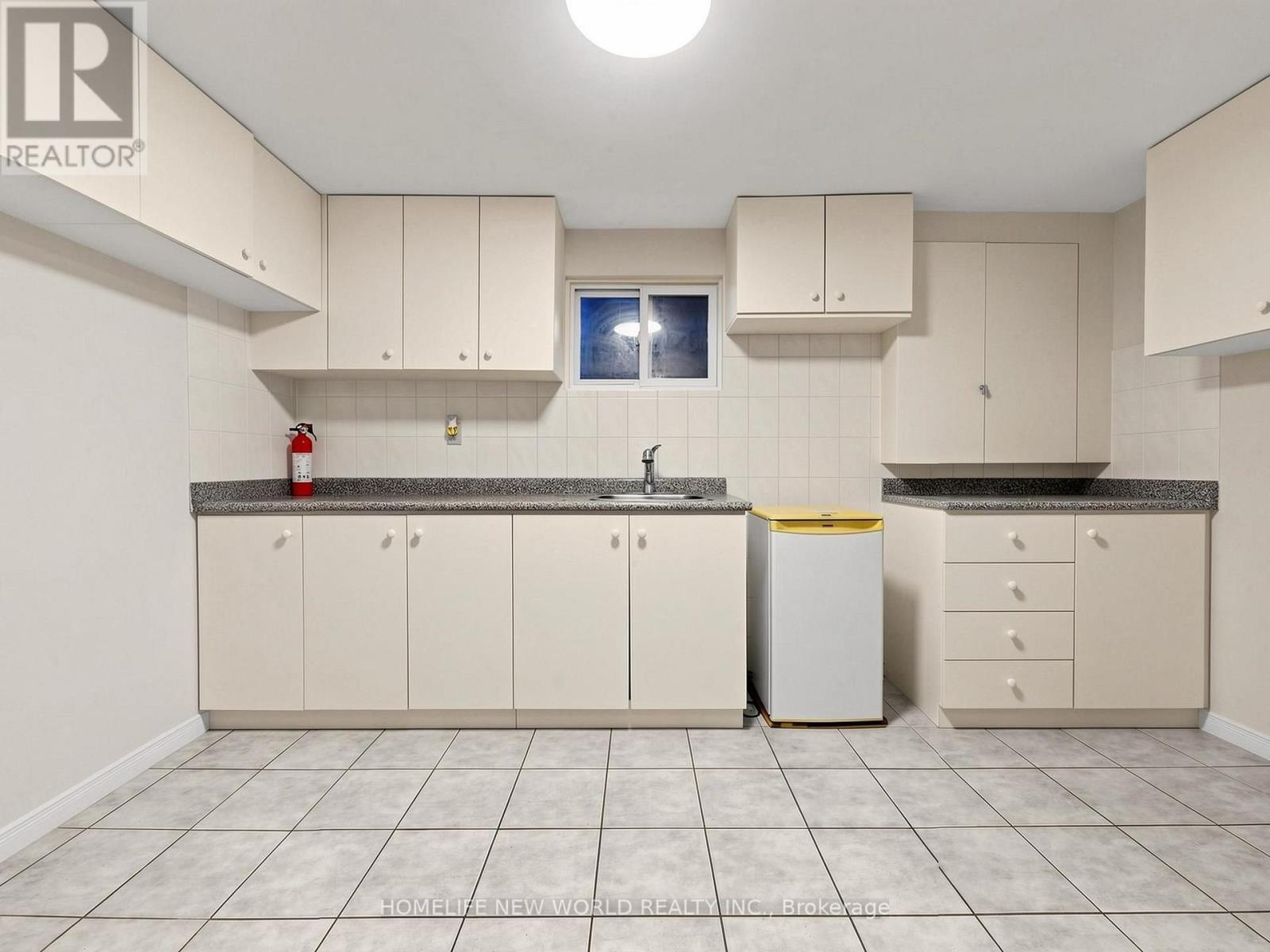 328 Port Royal Trail, Toronto, Ontario  M1V 2L7 - Photo 35 - E14126942