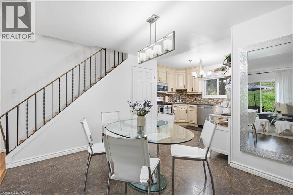 162 Jansen Avenue Unit# 26, Kitchener, Ontario  N2A 2L7 - Photo 9 - 40874571