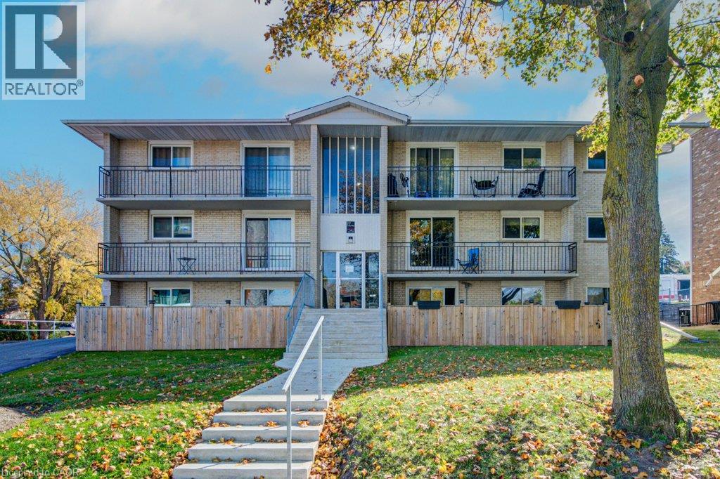 317 Erb Street W Unit# 1, Waterloo, Ontario  N2L 1W4 - Photo 12 - 40874855