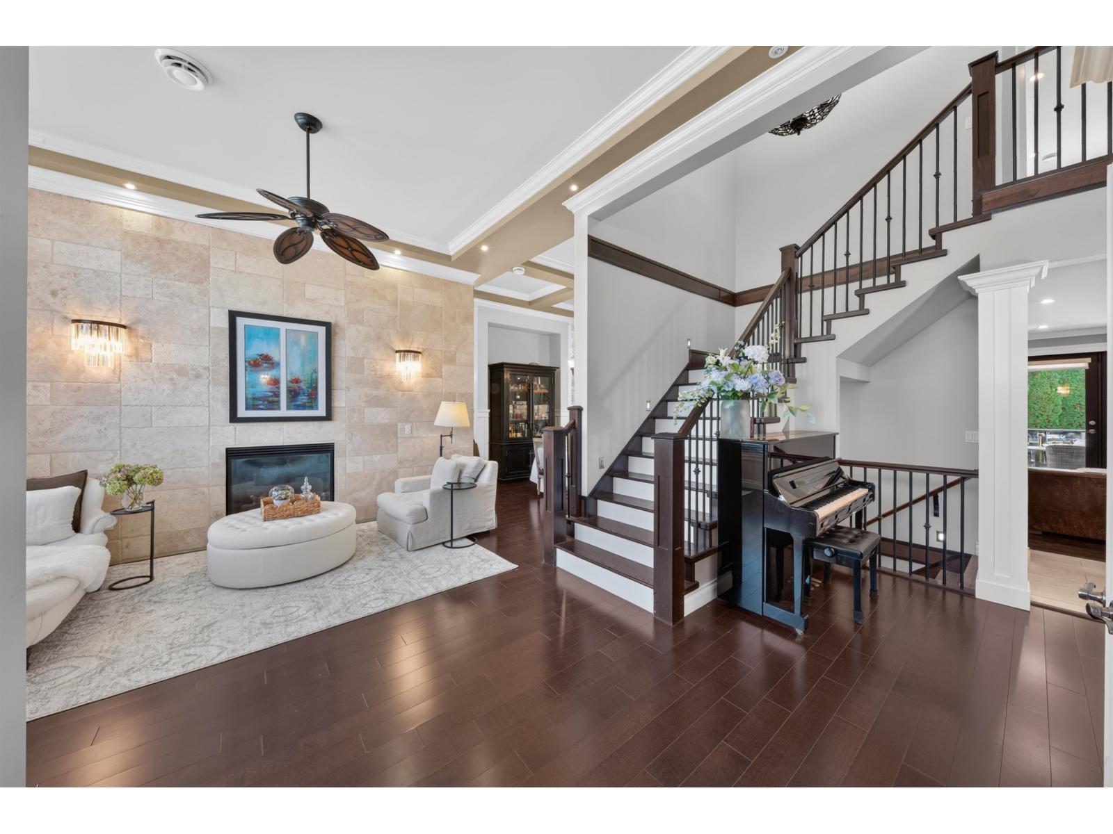 16180 27a Avenue, Surrey, British Columbia  V3Z 8E4 - Photo 4 - R3178793