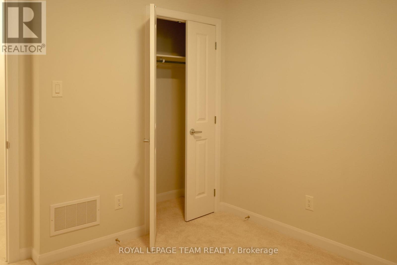 5- 1001 Glenroy Gilber Drive, Ottawa, Ontario  K2J 5W2 - Photo 14 - X14127002