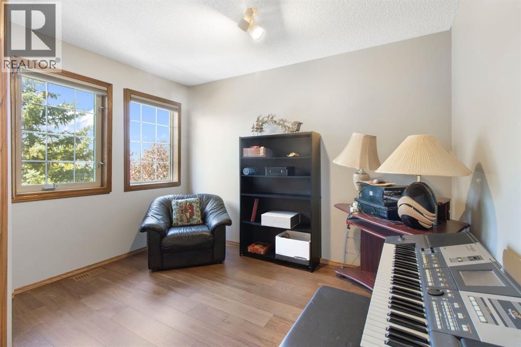 21 Arbour Ridge Park NW, Calgary, Alberta  T2G 4C4 - Photo 16 - A2354582