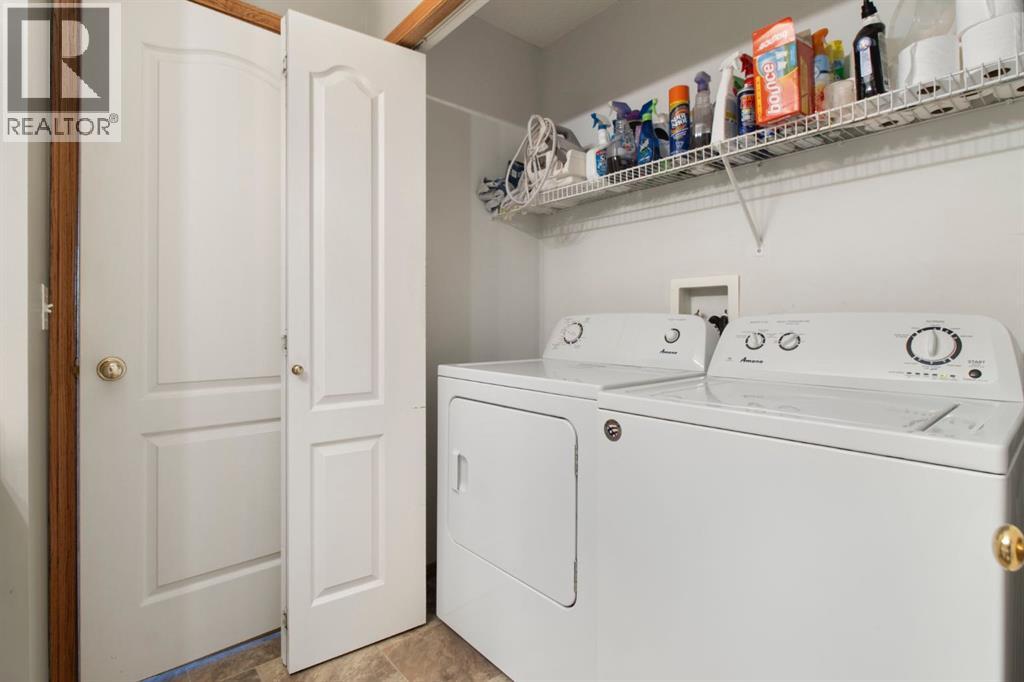 21 Arbour Ridge Park NW, Calgary, Alberta  T2G 4C4 - Photo 18 - A2354582
