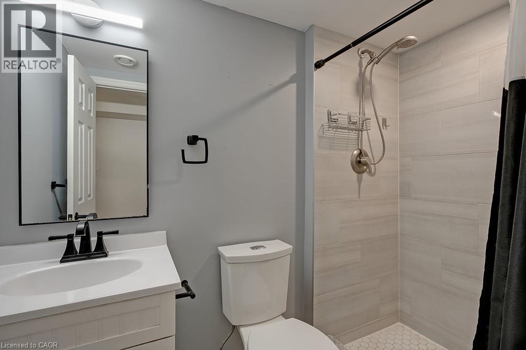 7 Garside Avenue S Unit# Lower, Hamilton, Ontario  L8K 2V7 - Photo 7 - 40874665