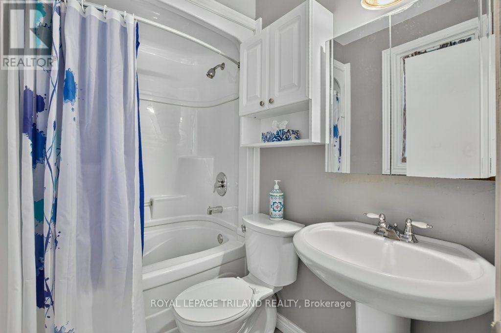 29 Elmina Street, St. Thomas, Ontario  N5R 4A3 - Photo 15 - X14127064