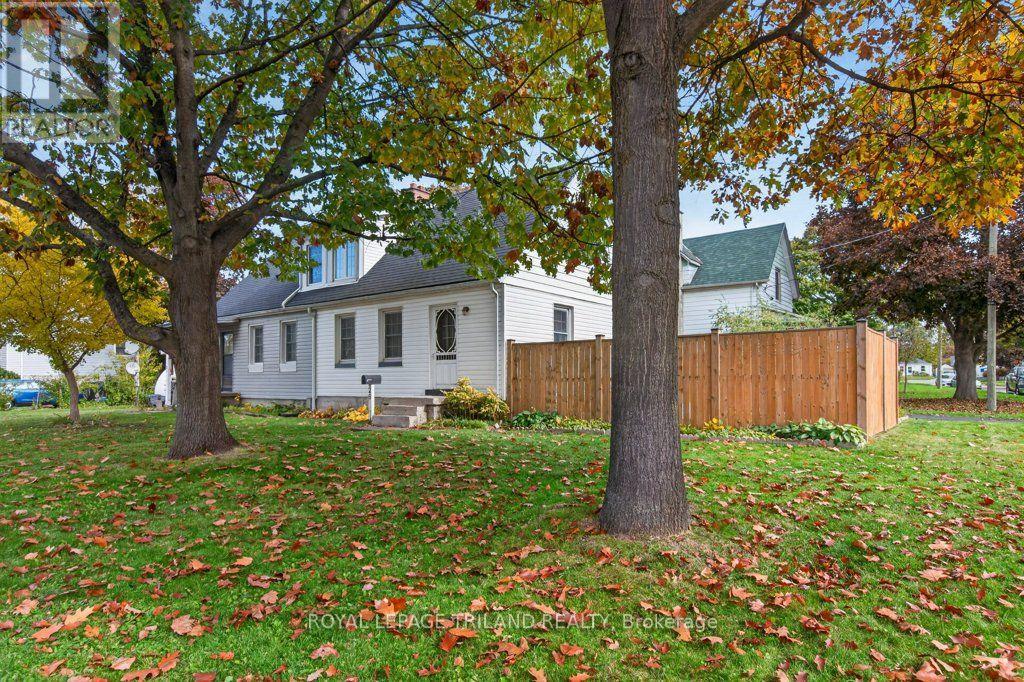 29 Elmina Street, St. Thomas, Ontario  N5R 4A3 - Photo 4 - X14127064