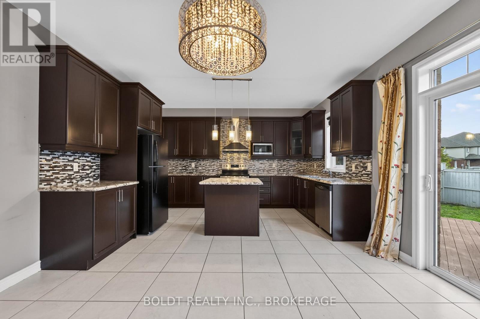 3 Juneberry Road, Thorold (Confederation Heights), Ontario  L2V 0B2 - Photo 21 - X14127044