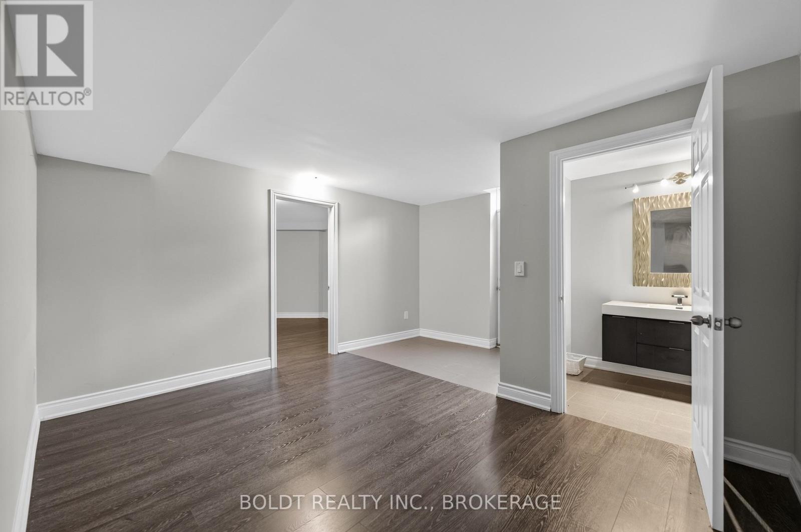 3 Juneberry Road, Thorold (Confederation Heights), Ontario  L2V 0B2 - Photo 42 - X14127044