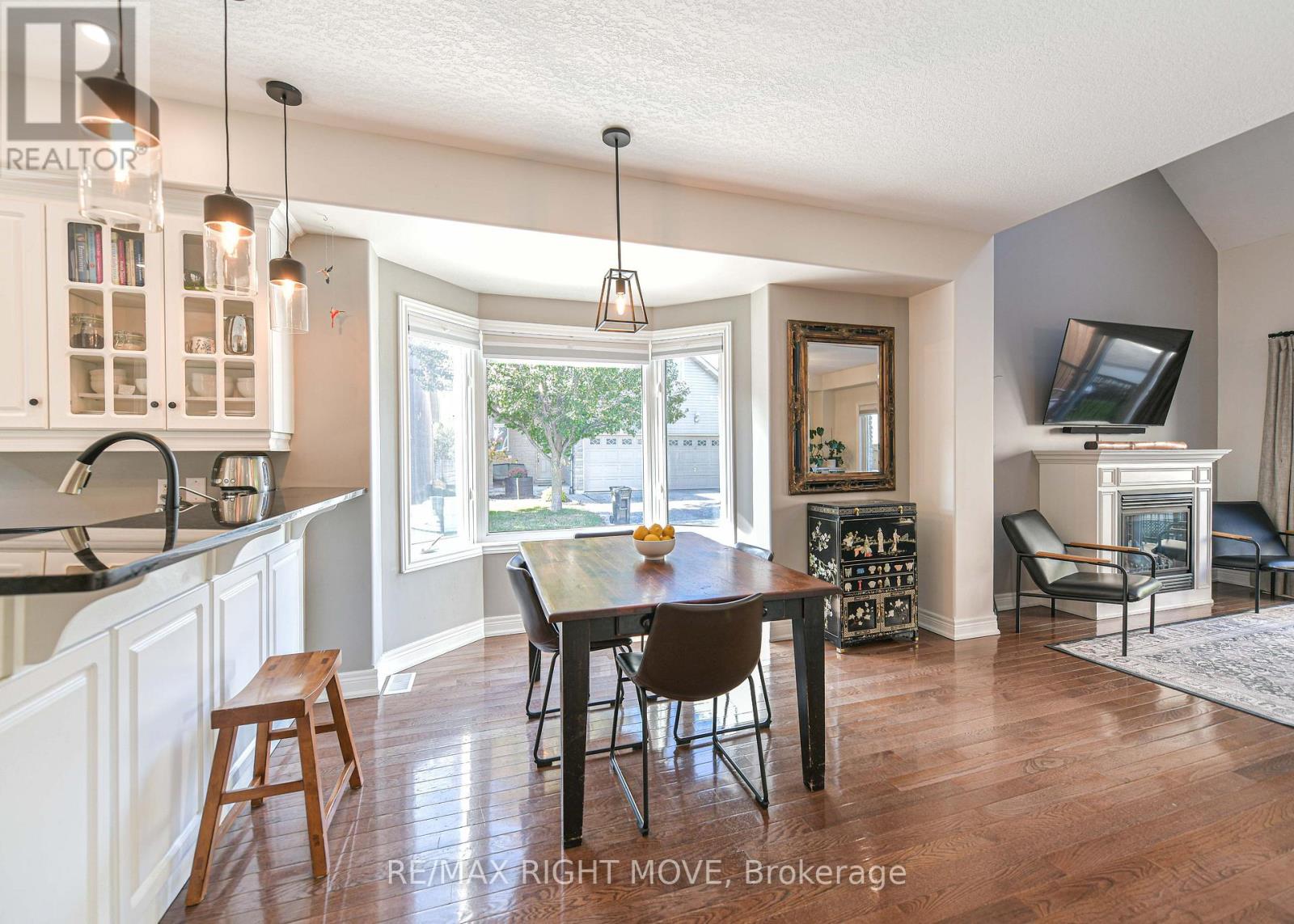 12 - 125 Huronia Road N, Barrie (Painswick North), Ontario  L4N 4G1 - Photo 12 - S14127072