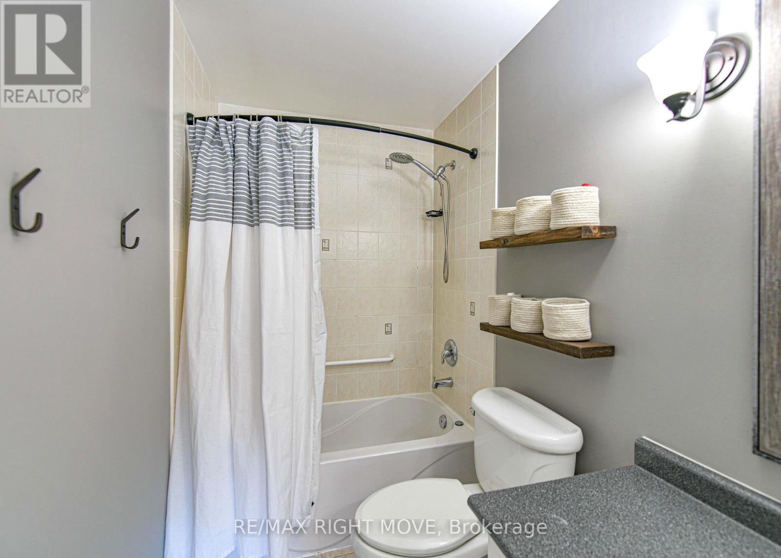 12 - 125 Huronia Road N, Barrie (Painswick North), Ontario  L4N 4G1 - Photo 34 - S14127072