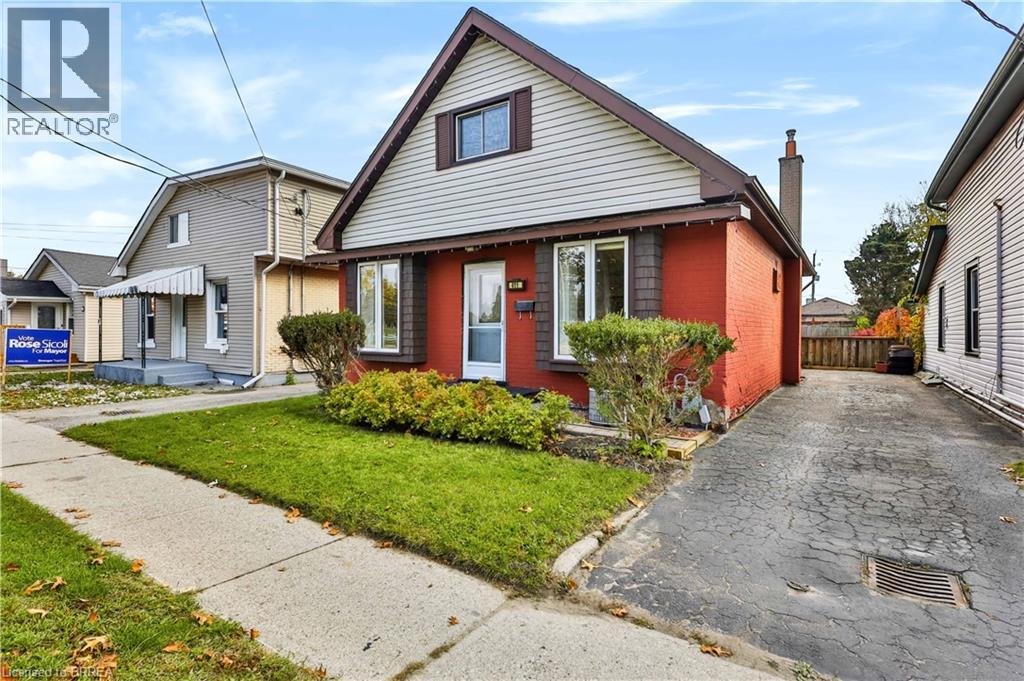411 St Paul Avenue, Brantford, Ontario  N3R 4N7 - Photo 2 - 40873952