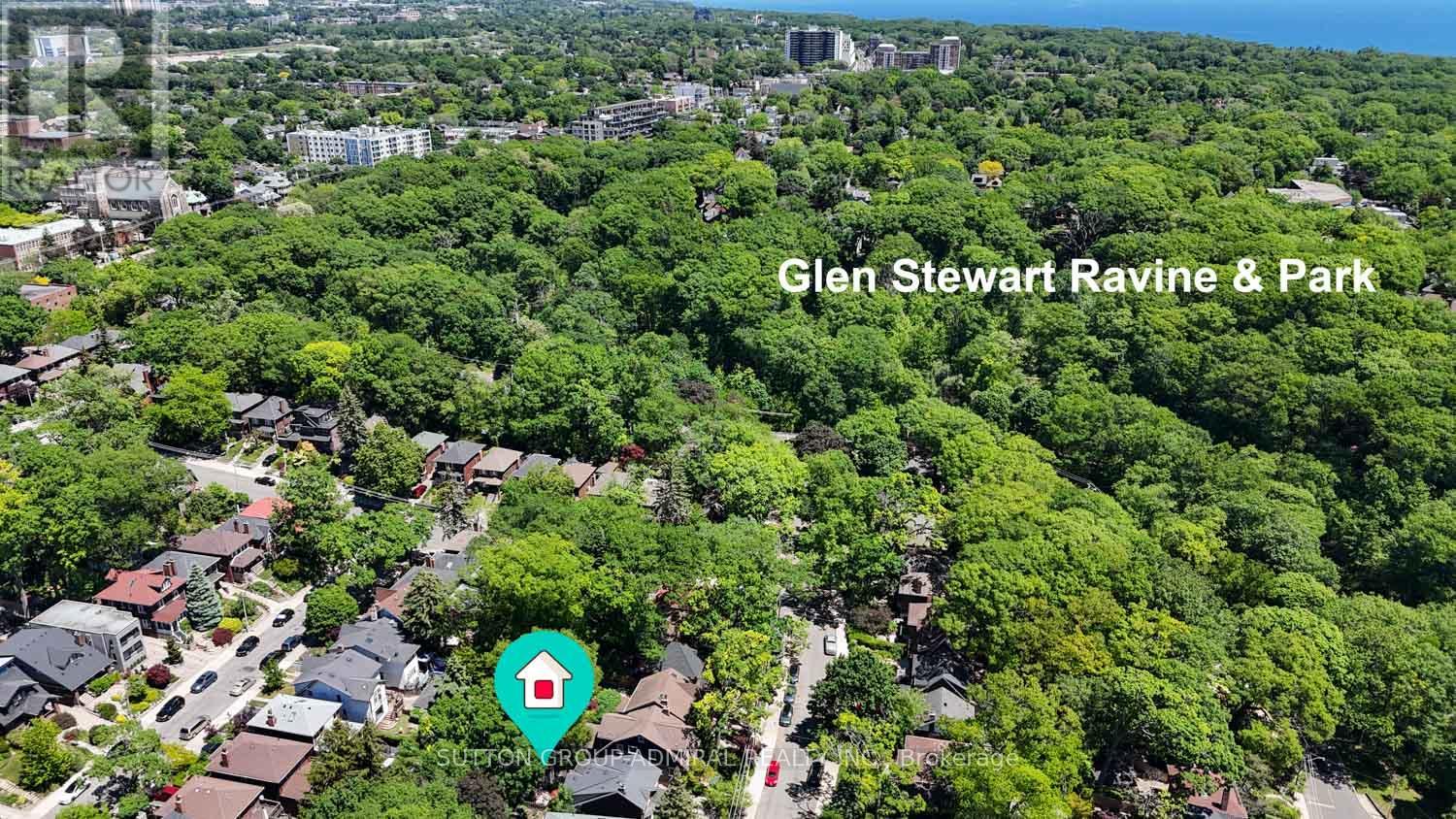 50 Beaufort Road, Toronto, Ontario  M4E 1M7 - Photo 47 - E14122028
