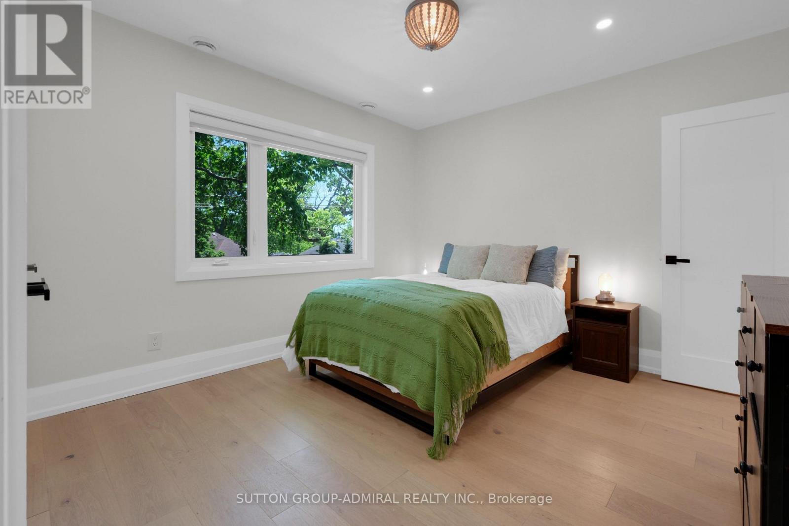 50 Beaufort Road, Toronto, Ontario  M4E 1M7 - Photo 30 - E14122028
