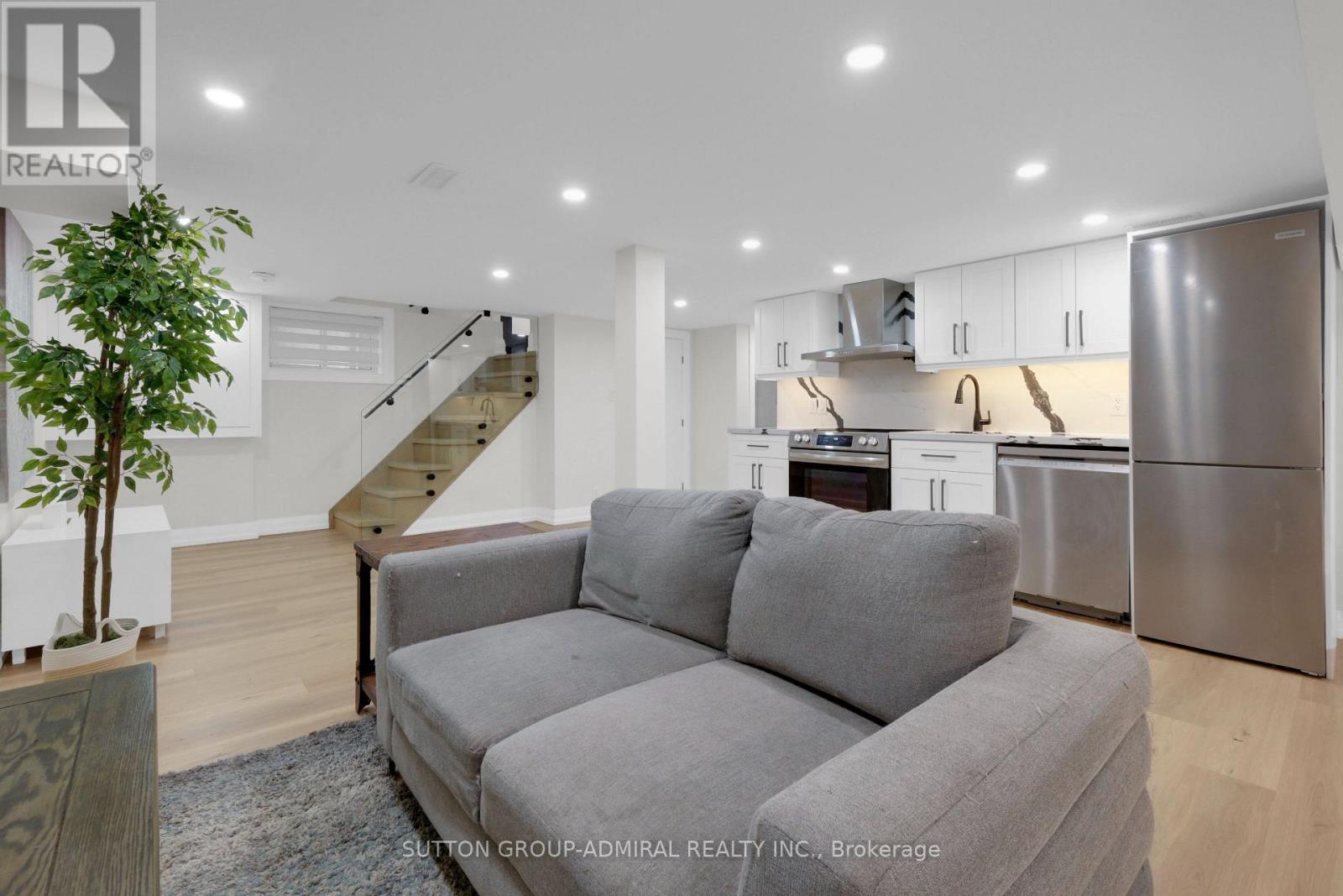 50 Beaufort Road, Toronto, Ontario  M4E 1M7 - Photo 38 - E14122028