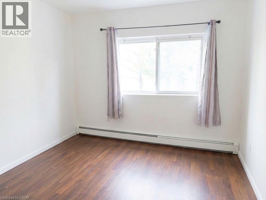 163 Chandler Drive Unit# 16, Kitchener, Ontario  N2E 1H1 - Photo 5 - 40874670