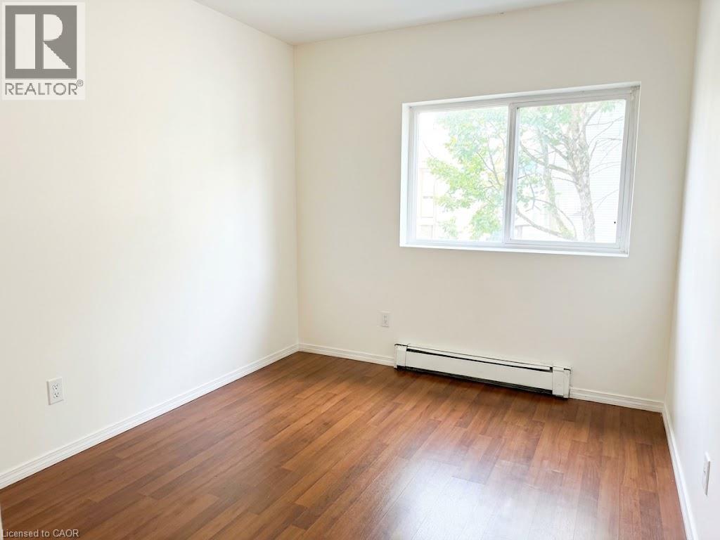 163 Chandler Drive Unit# 16, Kitchener, Ontario  N2E 1H1 - Photo 7 - 40874670