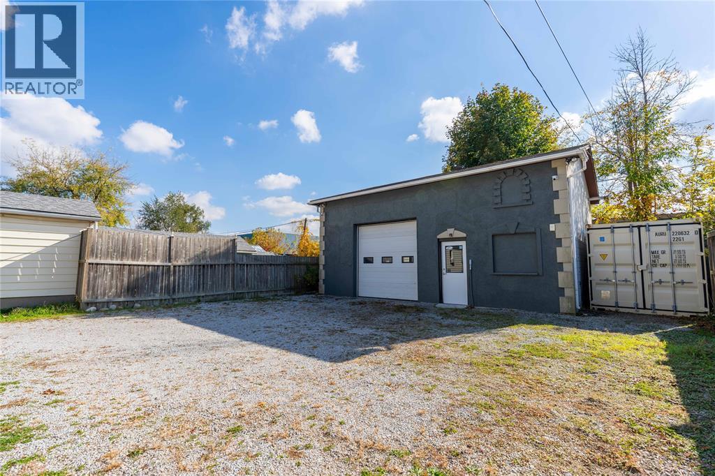 179 Campbell Street, Sarnia, Ontario  N7T 2G6 - Photo 24 - 26026578