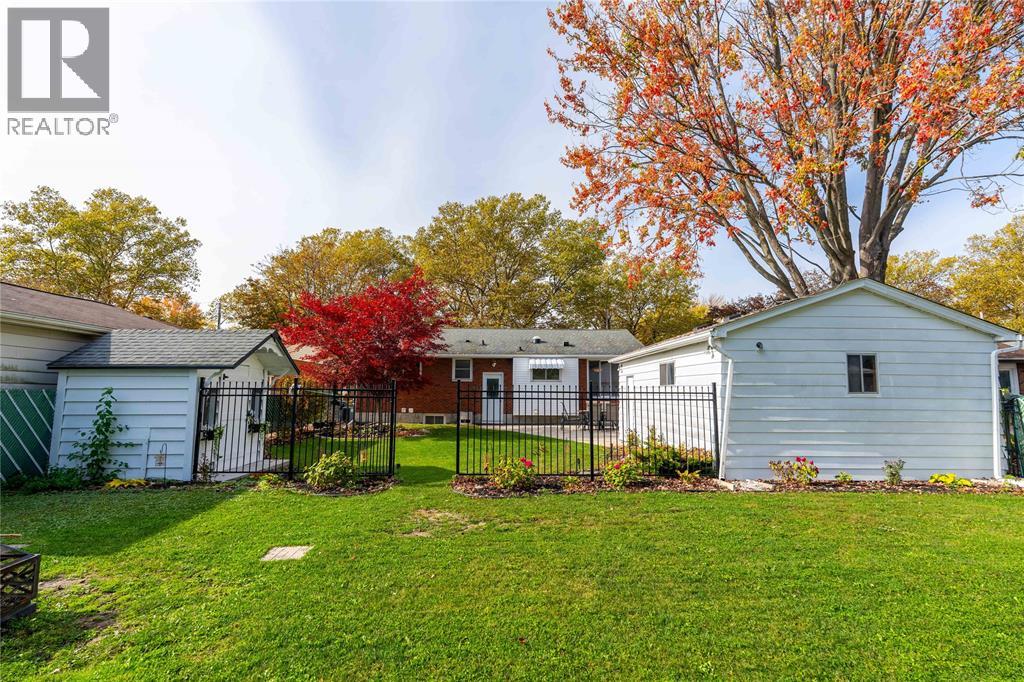 1084 Hagle Street, Sarnia, Ontario  N7V 4B1 - Photo 30 - 26026570