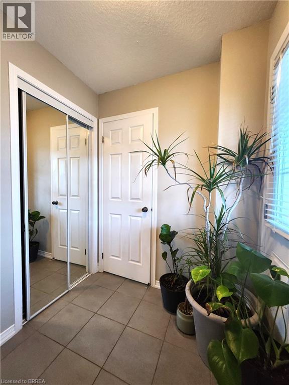 111 Warner Lane, Brantford, Ontario  N3T 0H2 - Photo 3 - 40872109