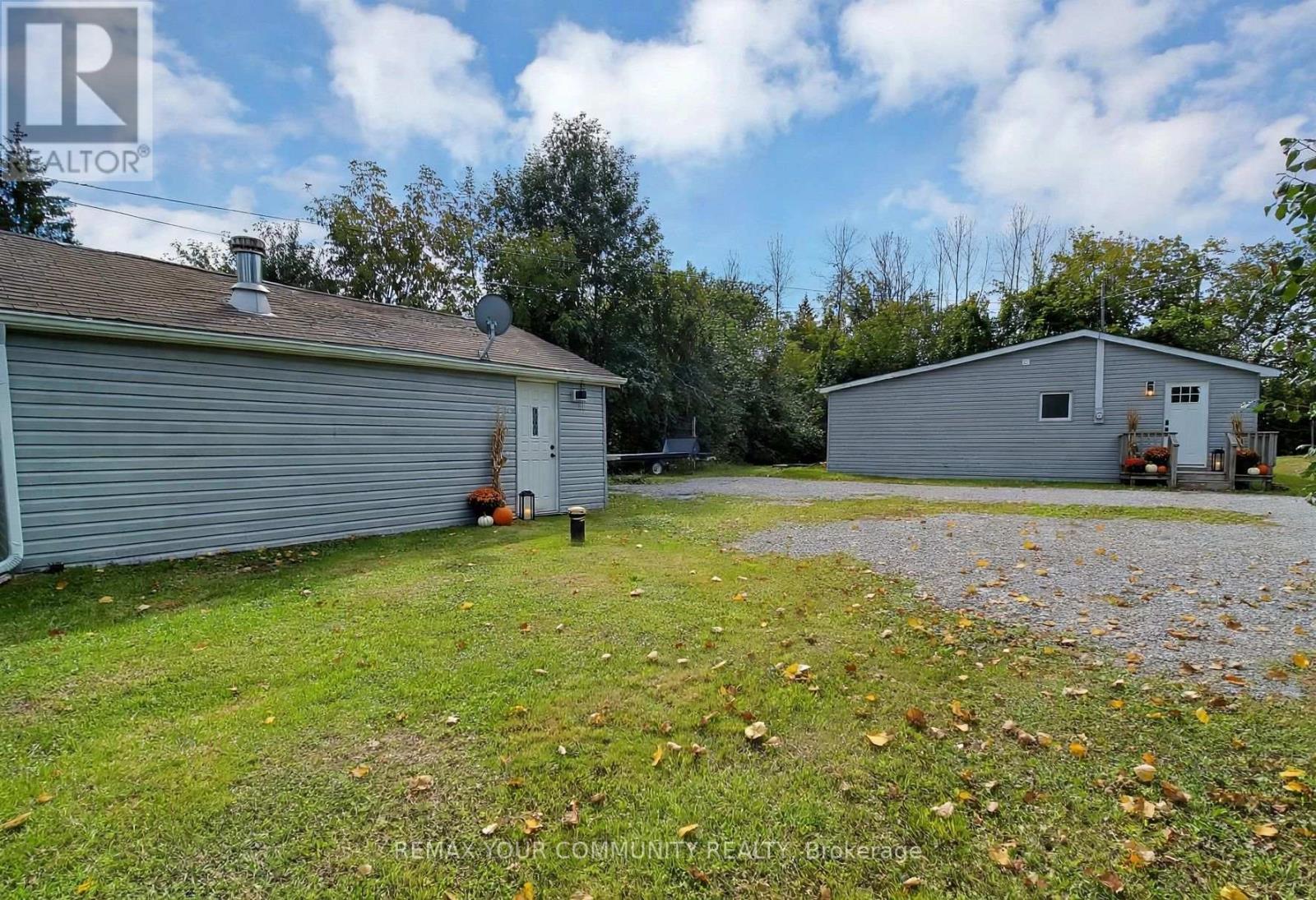 18 Isle Vista Drive, Georgina, Ontario  L0E 1N0 - Photo 3 - N13881430