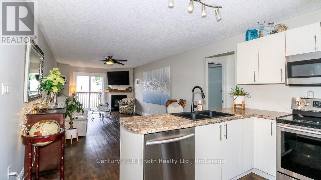 201 - 43 Olive Crescent, Orillia, Ontario  L3V 7M8 - Photo 35 - S14127272