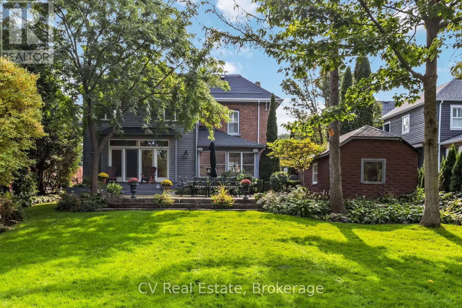 54 Bruce Street, Blue Mountains, Ontario  N0H 2P0 - Photo 1 - X14127252