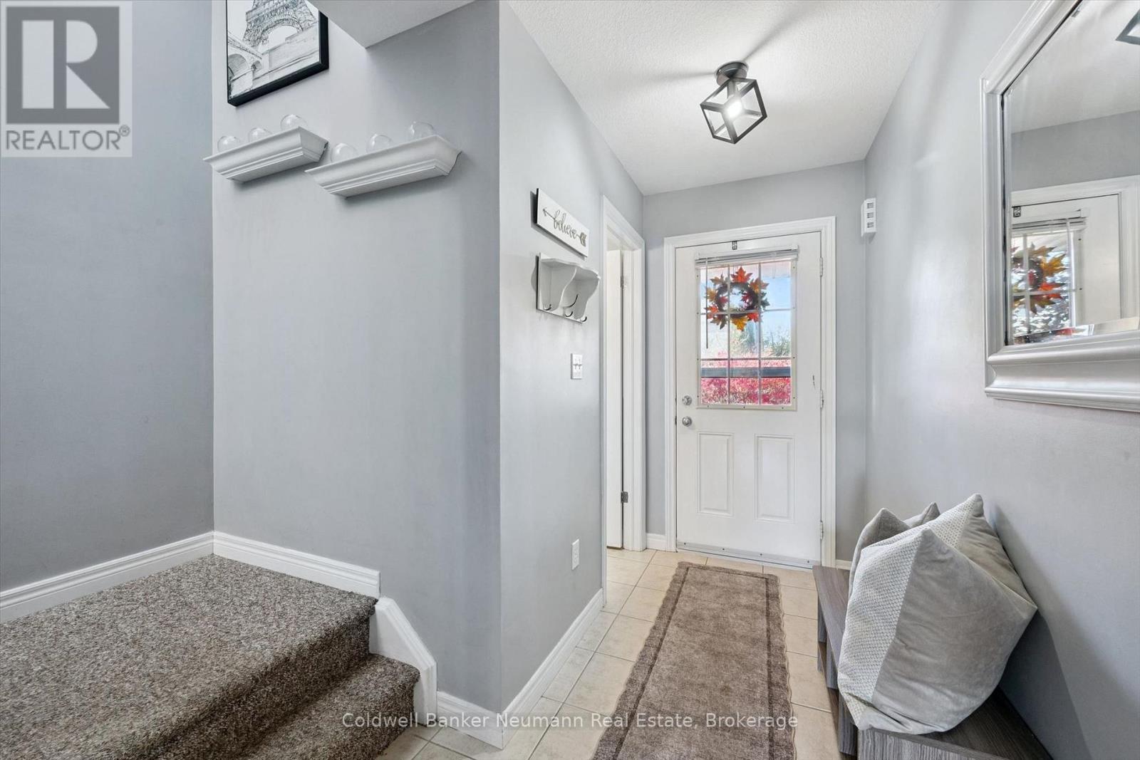 39 Edwards Street, Guelph, Ontario  N1E 0B8 - Photo 3 - X14127262
