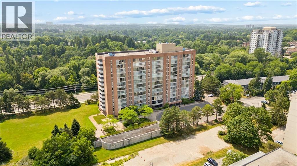 265 Westcourt Place Unit# Ph9, Waterloo, Ontario  N2L 6E4 - Photo 2 - 40874352