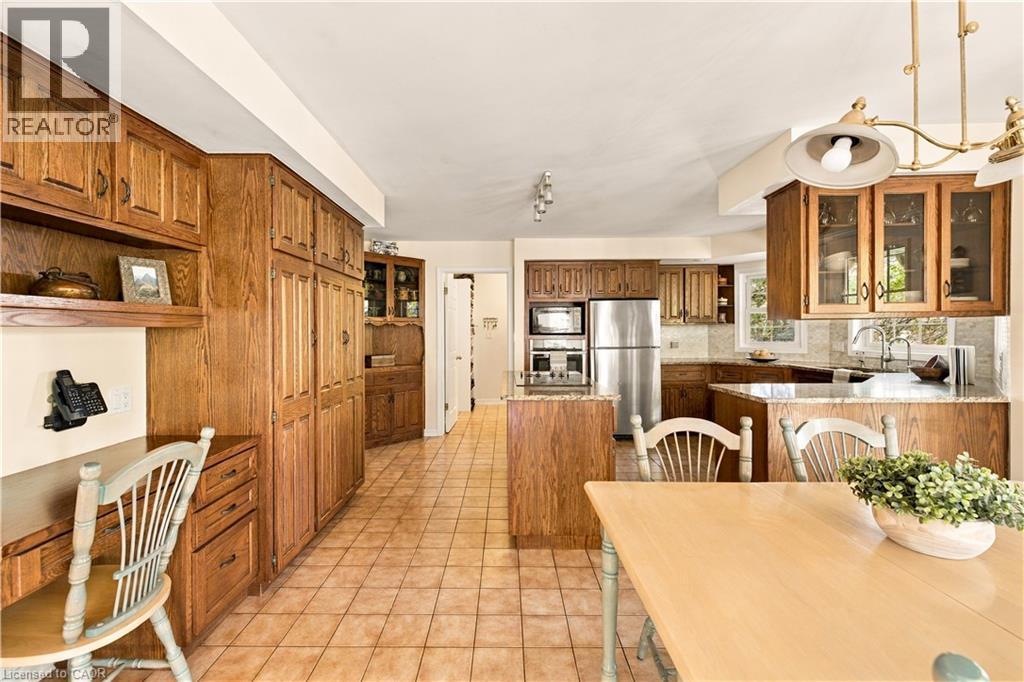 575 Hemingway Place, Waterloo, Ontario  N2T 1Z4 - Photo 11 - 40873899