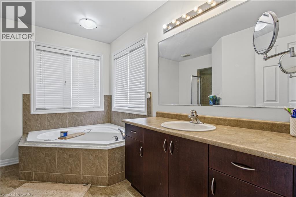 153 Halifax Street, Stoney Creek, Ontario  L8E 0C8 - Photo 34 - 40871767