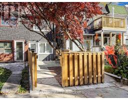 827 CRAVEN ROAD, Toronto, Ontario