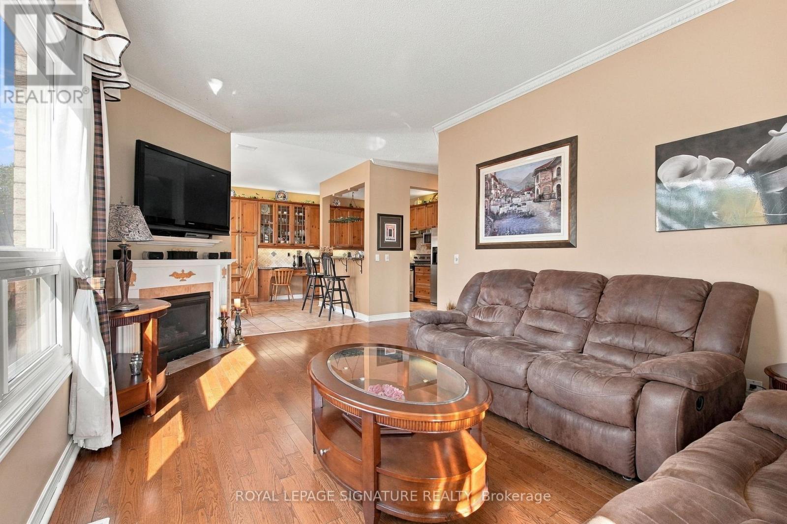 1604 Valley Ridge Crescent, Pickering, Ontario  L1V 6S2 - Photo 14 - E14127254