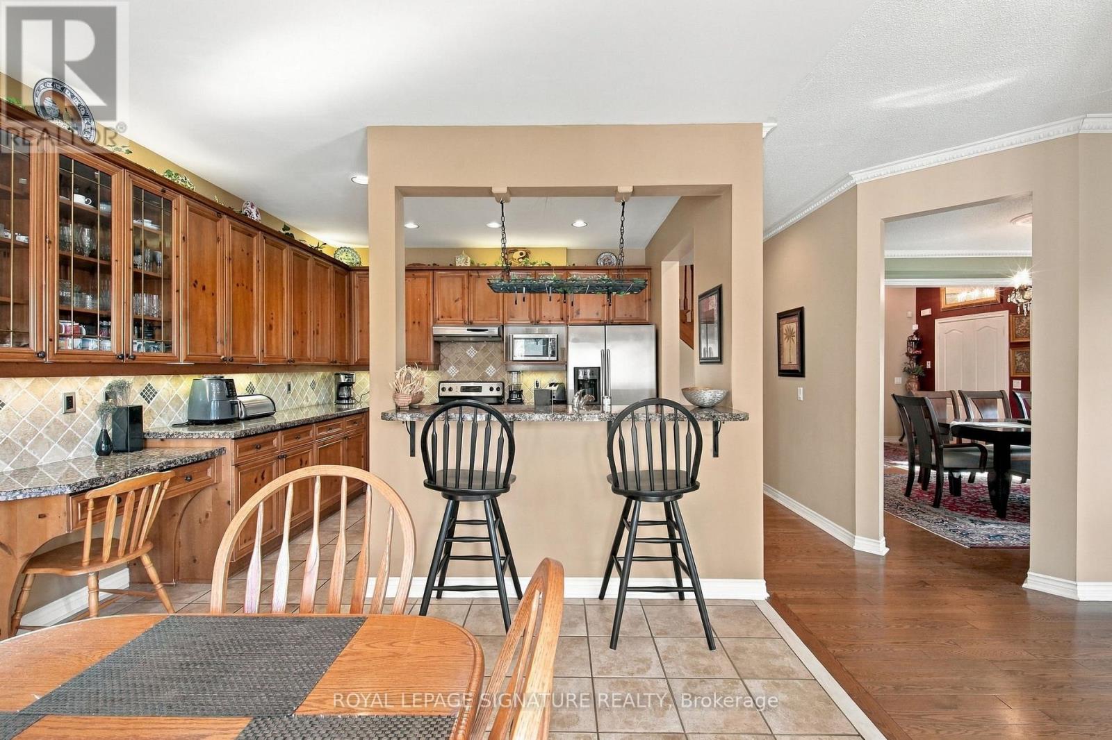 1604 Valley Ridge Crescent, Pickering, Ontario  L1V 6S2 - Photo 16 - E14127254