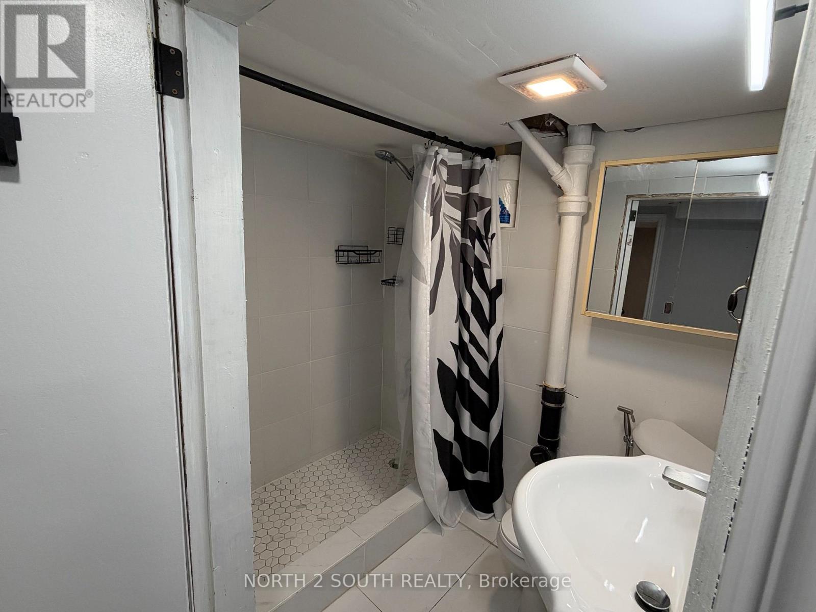 Lower - 998 Warden Avenue, Toronto (Wexford-Maryvale), Ontario  M1R 2P1 - Photo 14 - E14127266