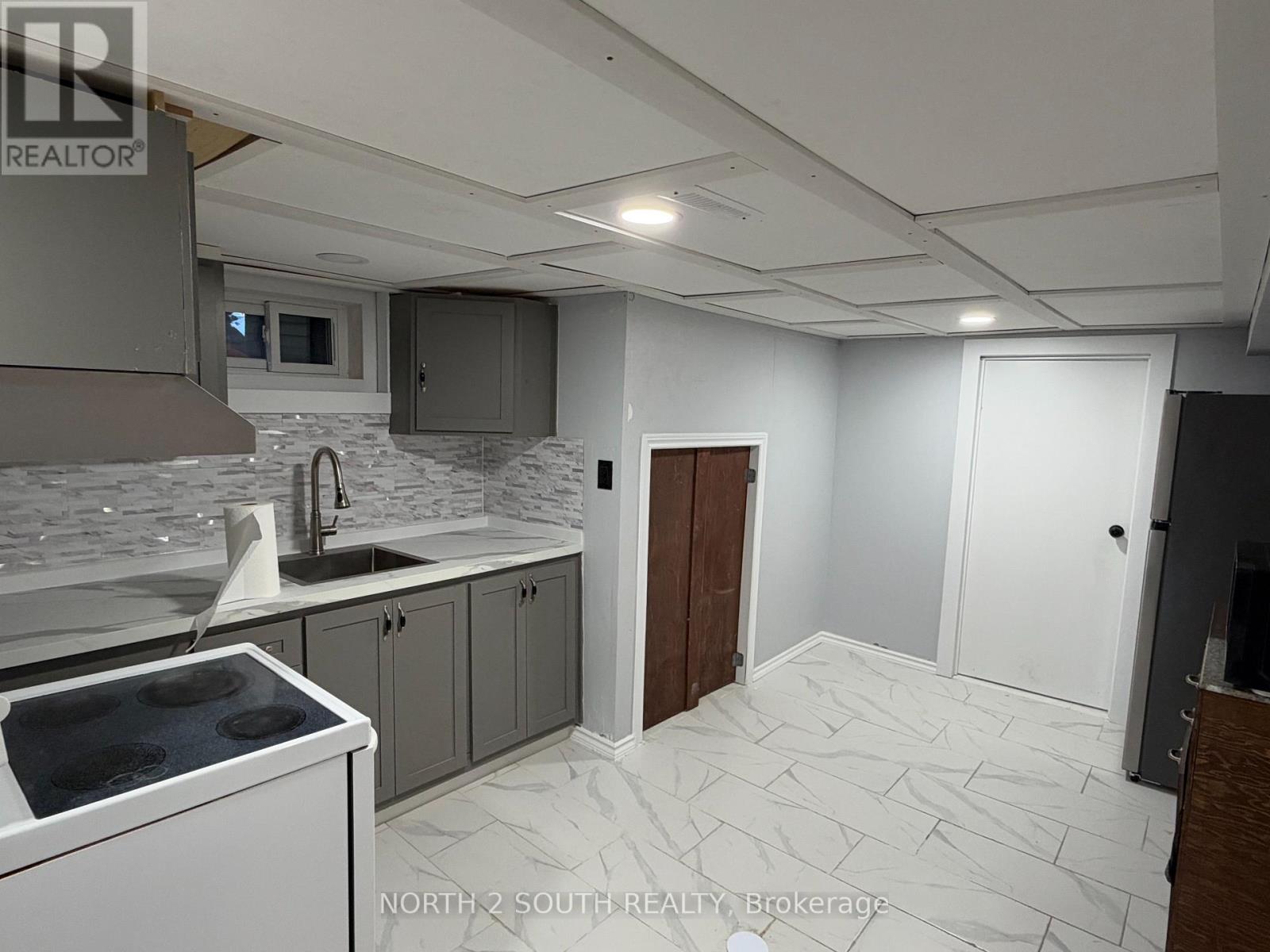Lower - 998 Warden Avenue, Toronto (Wexford-Maryvale), Ontario  M1R 2P1 - Photo 6 - E14127266