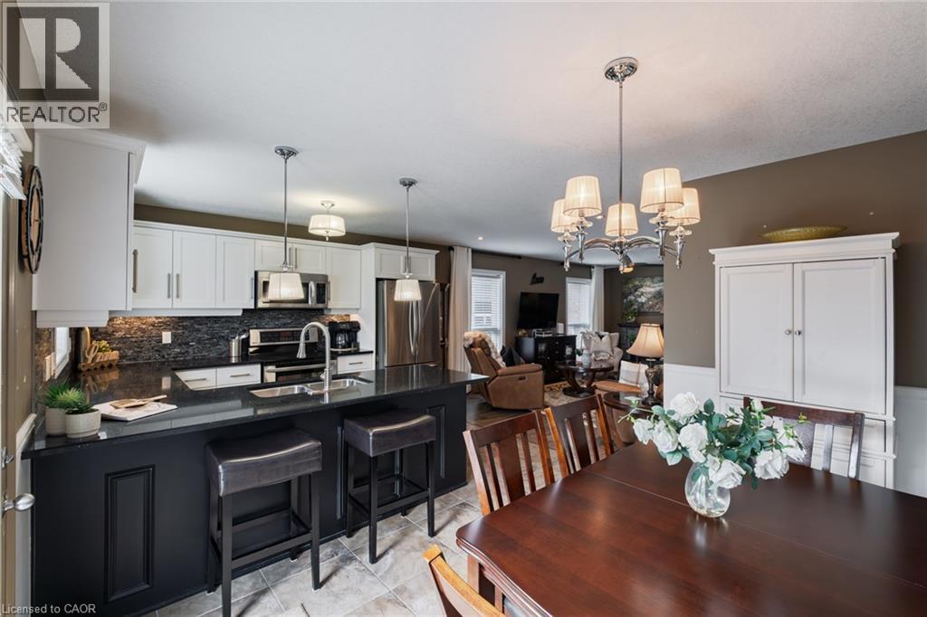 98 Sanders Crescent, Tillsonburg, Ontario  N4G 0B4 - Photo 12 - 40874561