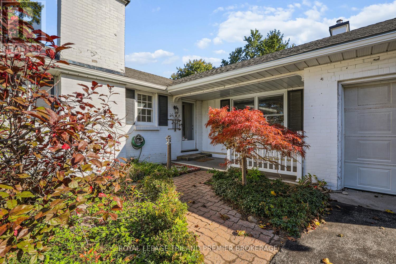 669 Sanatorium Road, London North (North O), Ontario  N6H 3X1 - Photo 3 - X14127286