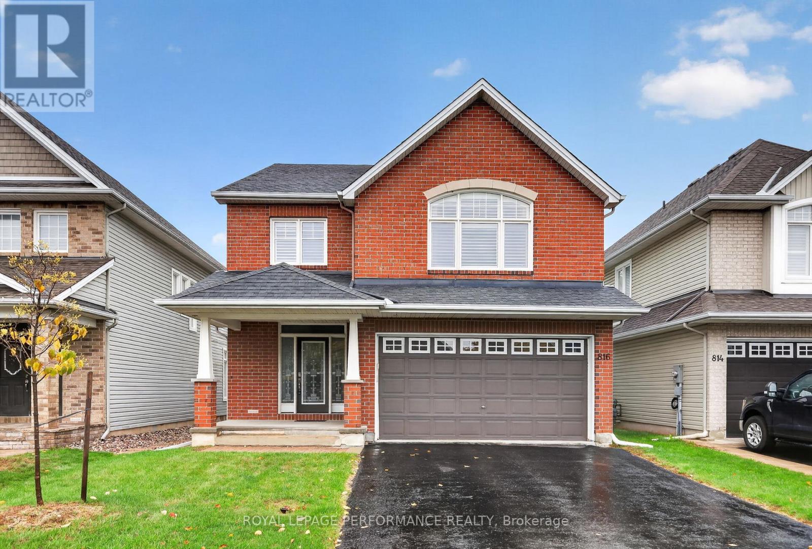 816 Azure Street, Ottawa, Ontario  K4A 0T7 - Photo 2 - X14127190