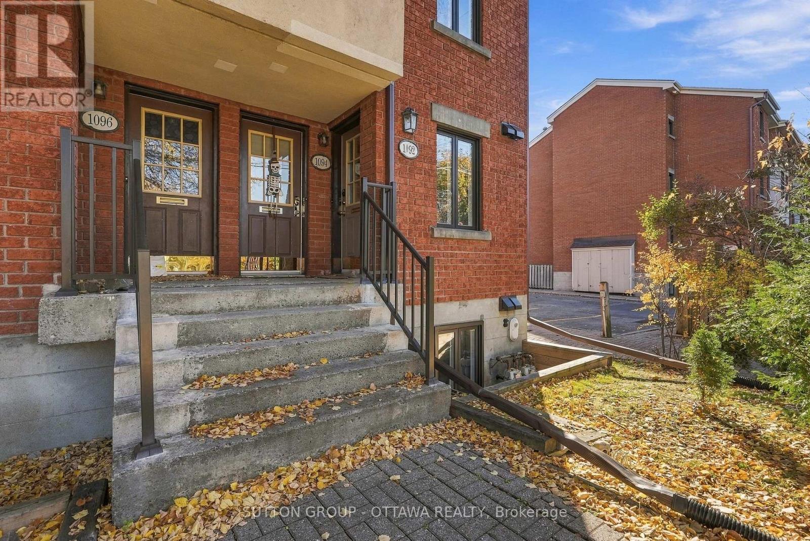 1092 Blasdell Avenue, Ottawa, Ontario  K1K 0C3 - Photo 3 - X14127230