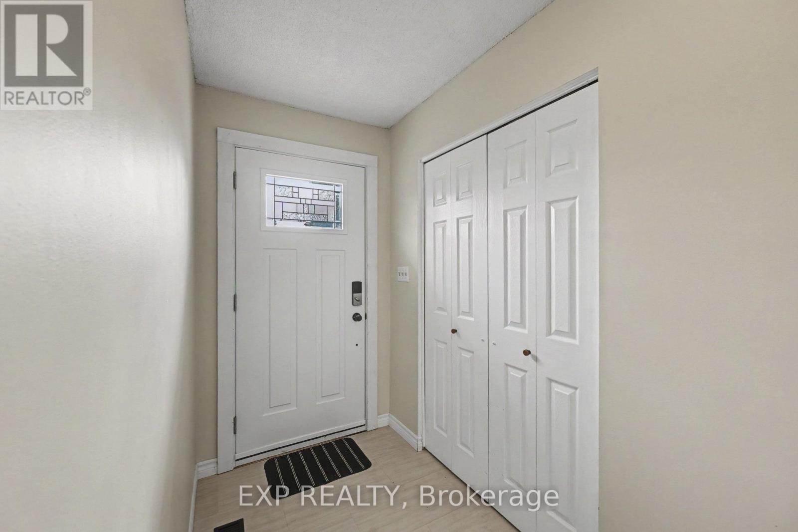 7142 Roger Stevens Drive, Montague, Ontario  K7A 4S6 - Photo 4 - X14127238