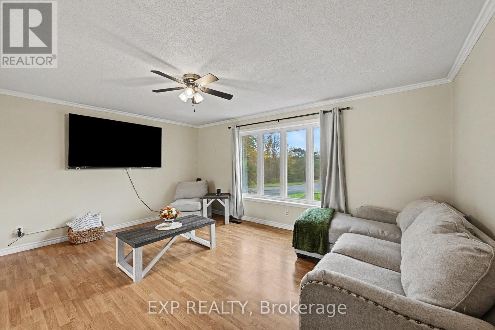 7142 Roger Stevens Drive, Montague, Ontario  K7A 4S6 - Photo 5 - X14127238